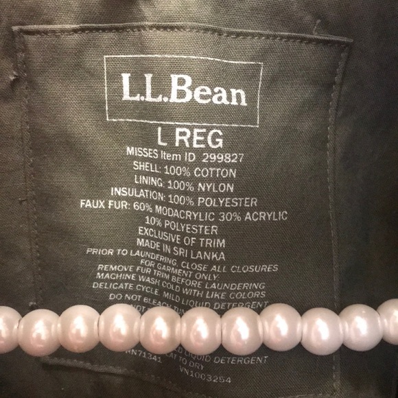 LLBean Explore Parka Large. - Picture 9 of 10